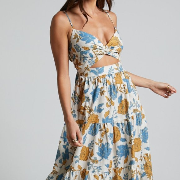 SHARE THIS ITEM DESCRIPTION How darling is our Amalie The Label - Emerita Maxi - Picture 1 of 6